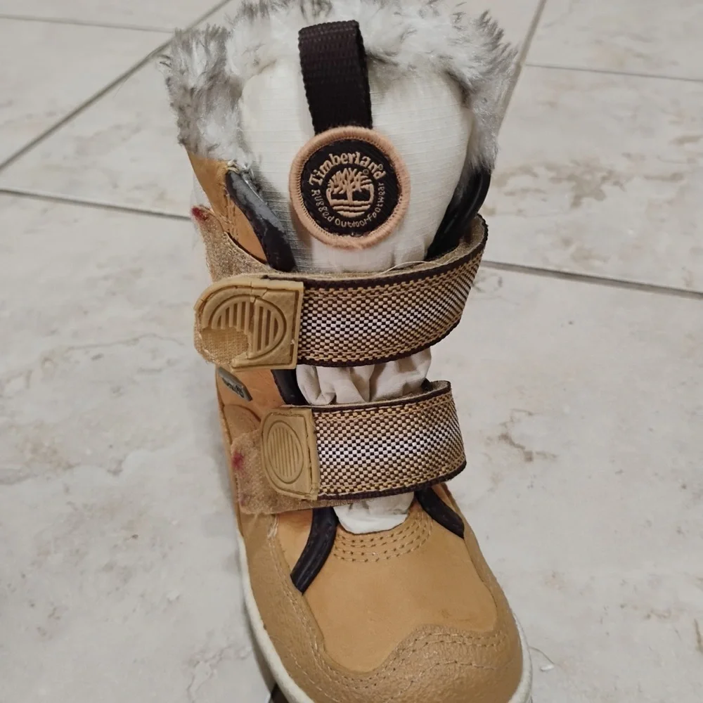 Timberland Kids Winter Boots with Faux Fur Lining Size 8